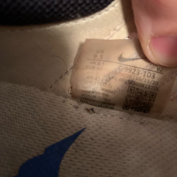 Nike Shoes 3-pair Mens 9-9.5  Air Zoomx Tempo, Next invincible 2, Pegasus 38 ￼ - Picture 14 of 16